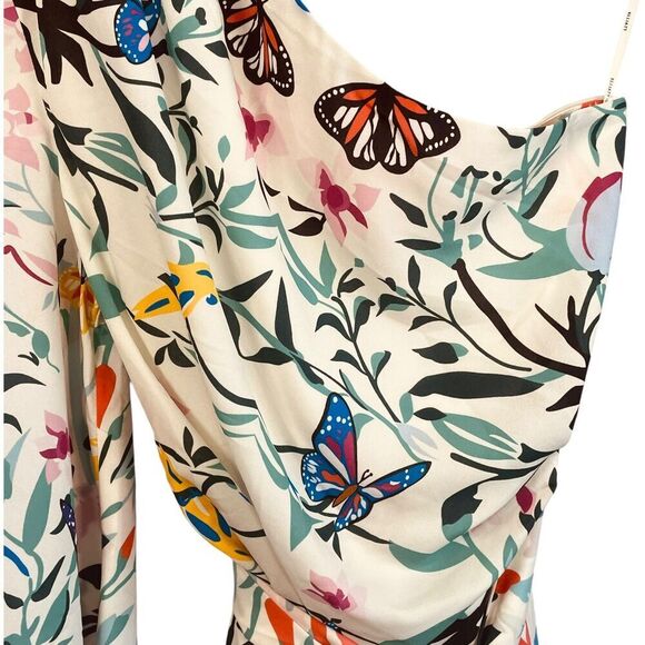 Elliatt Multi One Shoulder Bungalow Dress - Picture 8 of 15